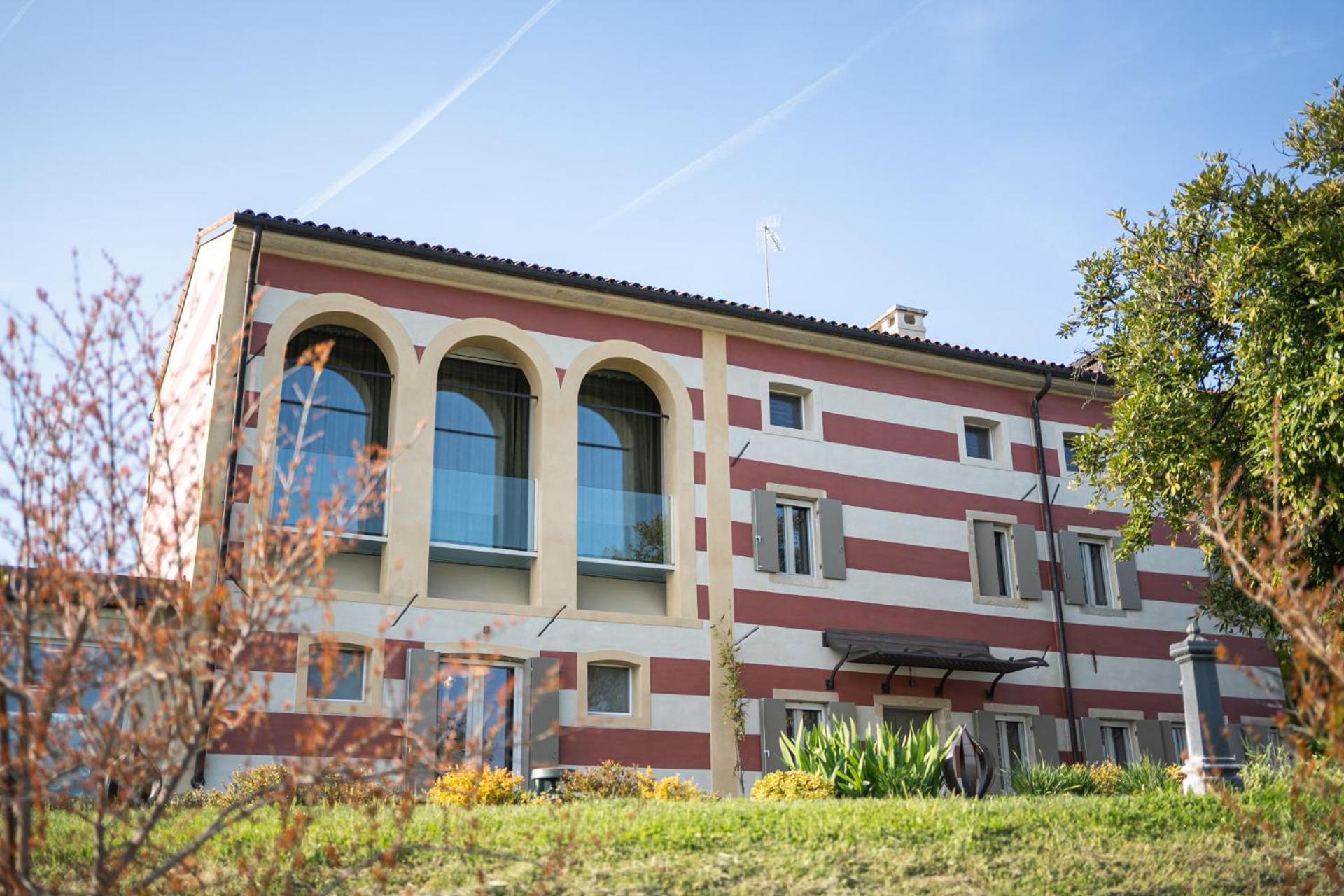 Tenuta Duchi Corbanus Corbanese Екстериор снимка